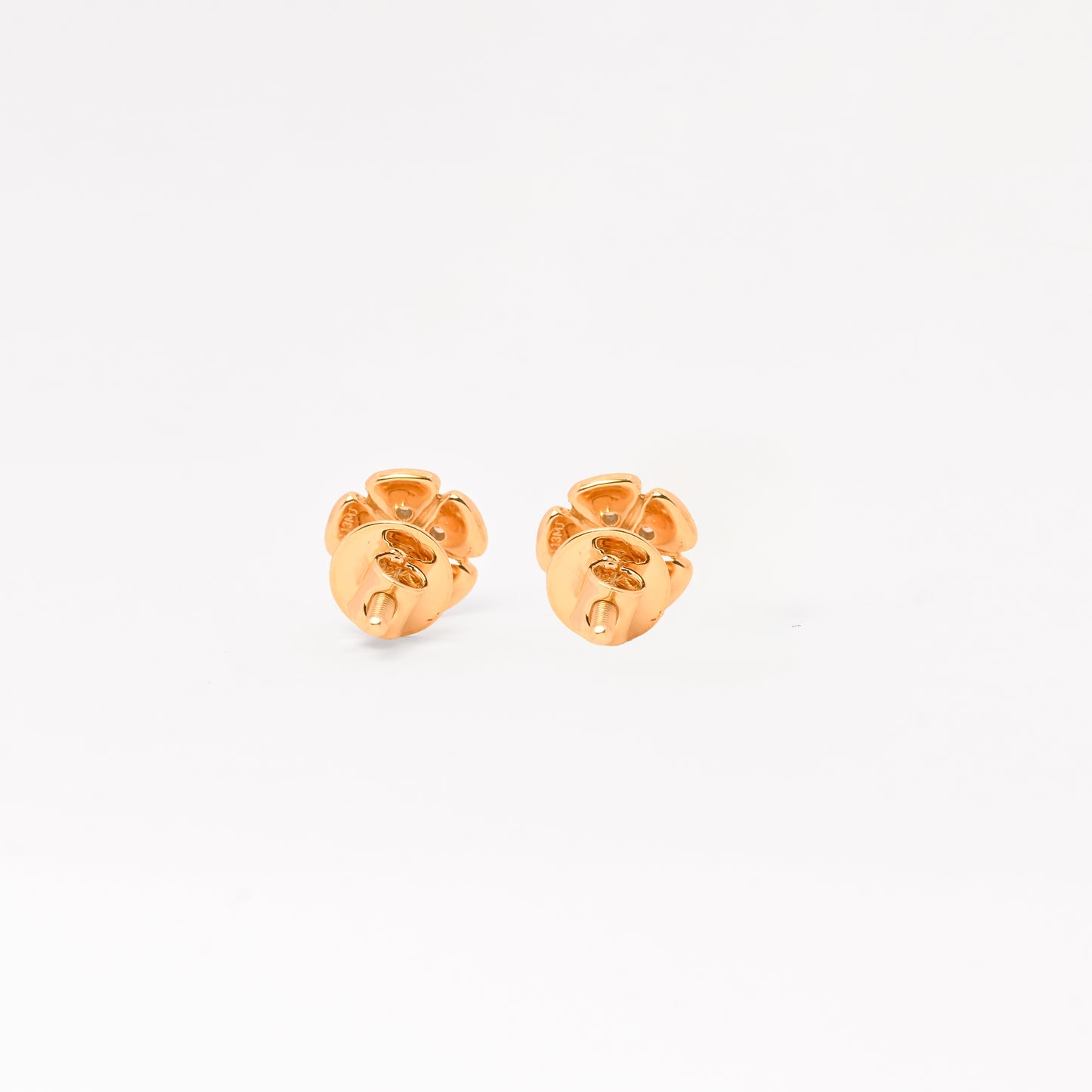 Magic Five Heart Daisy Earrings