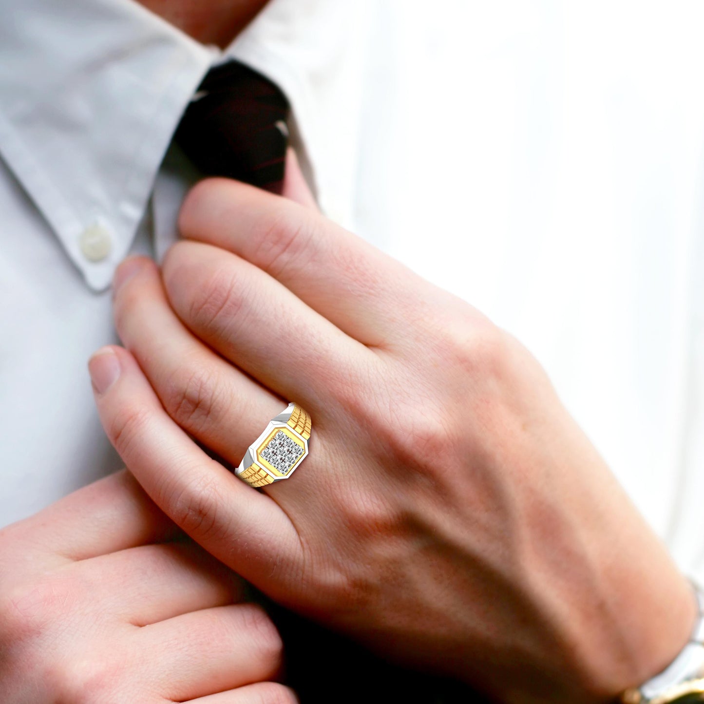 Magic Future Forward Diamond Ring