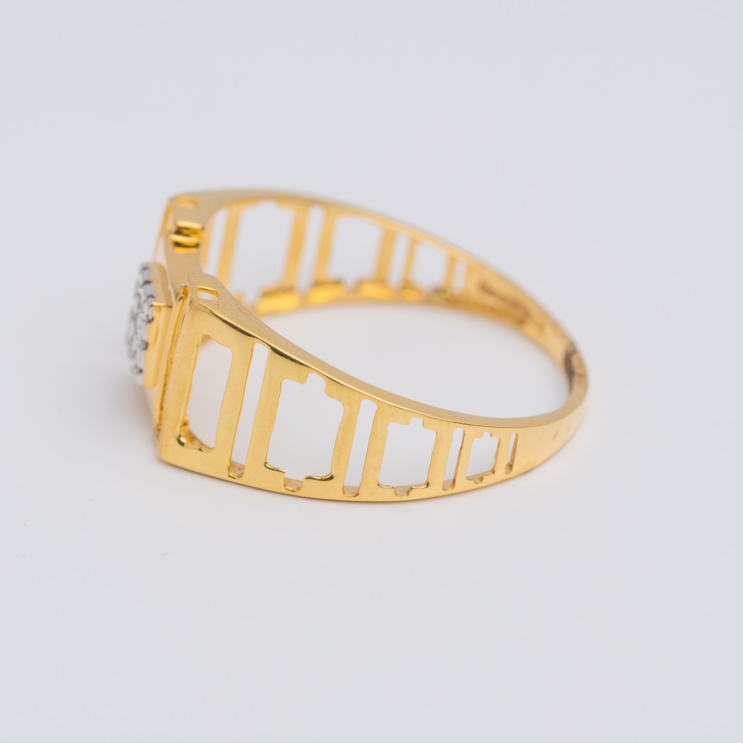 Magic Traditional Designer Gents Ring