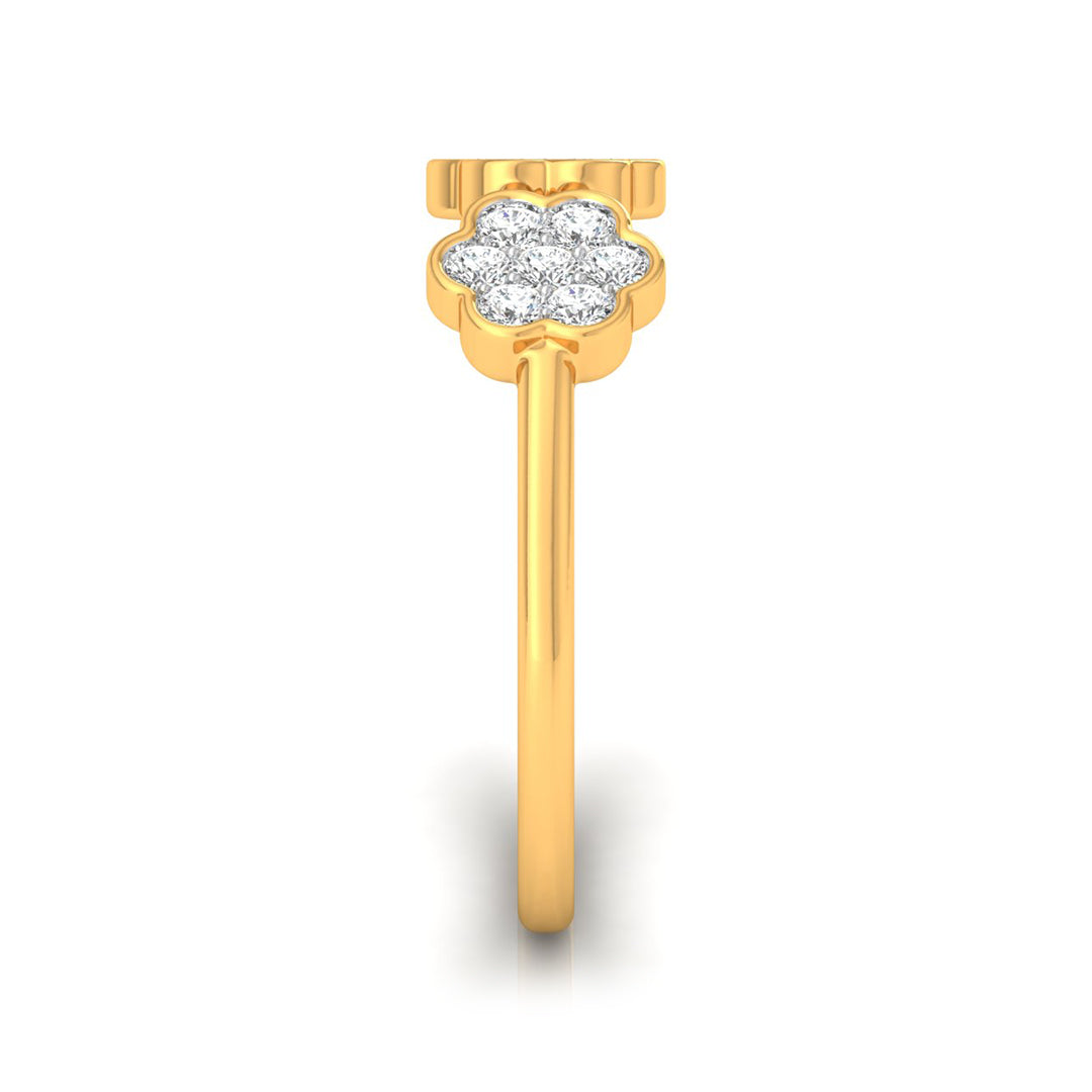 Magic Luxury in Bloom Diamond Ring