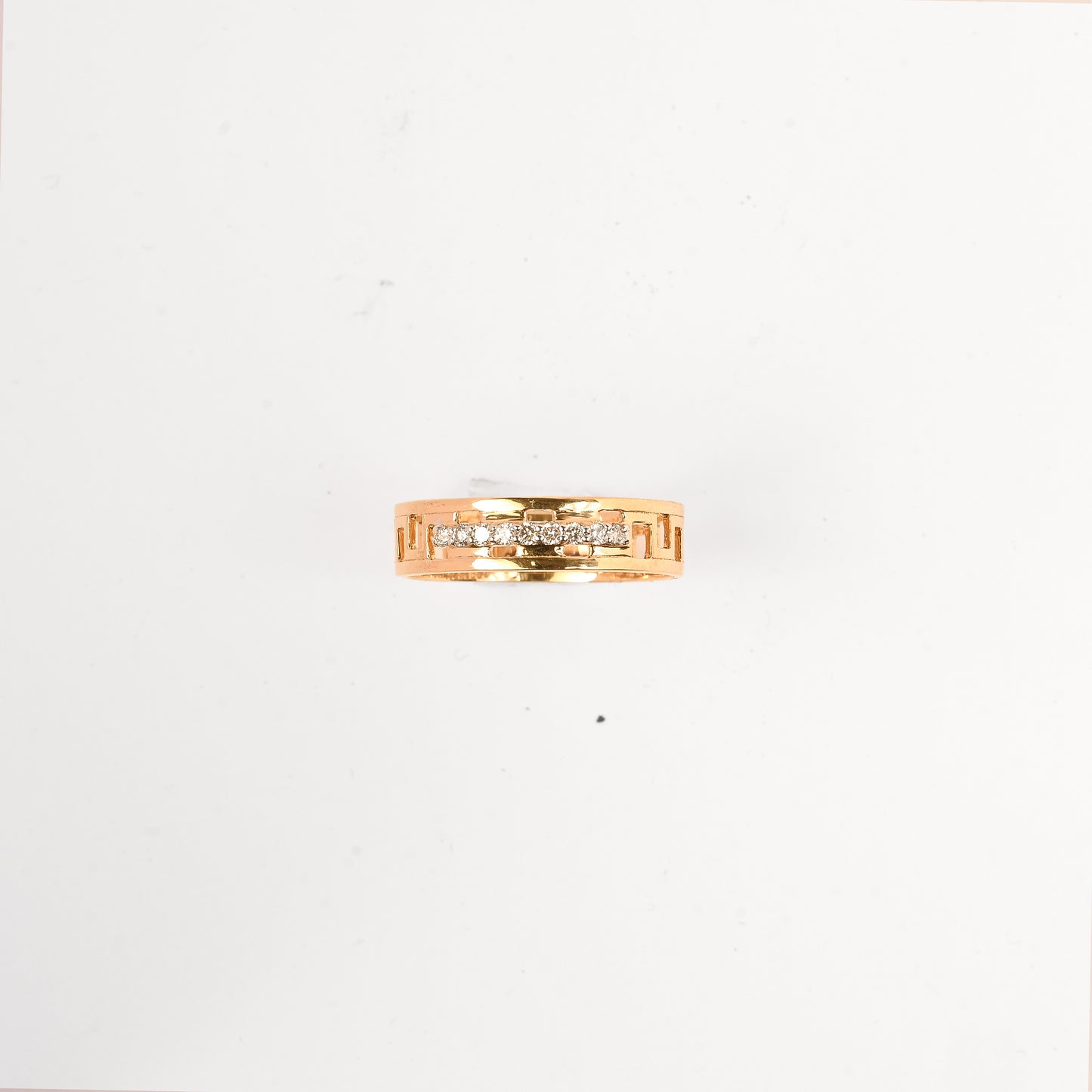 Magic Nona Diamond Ring