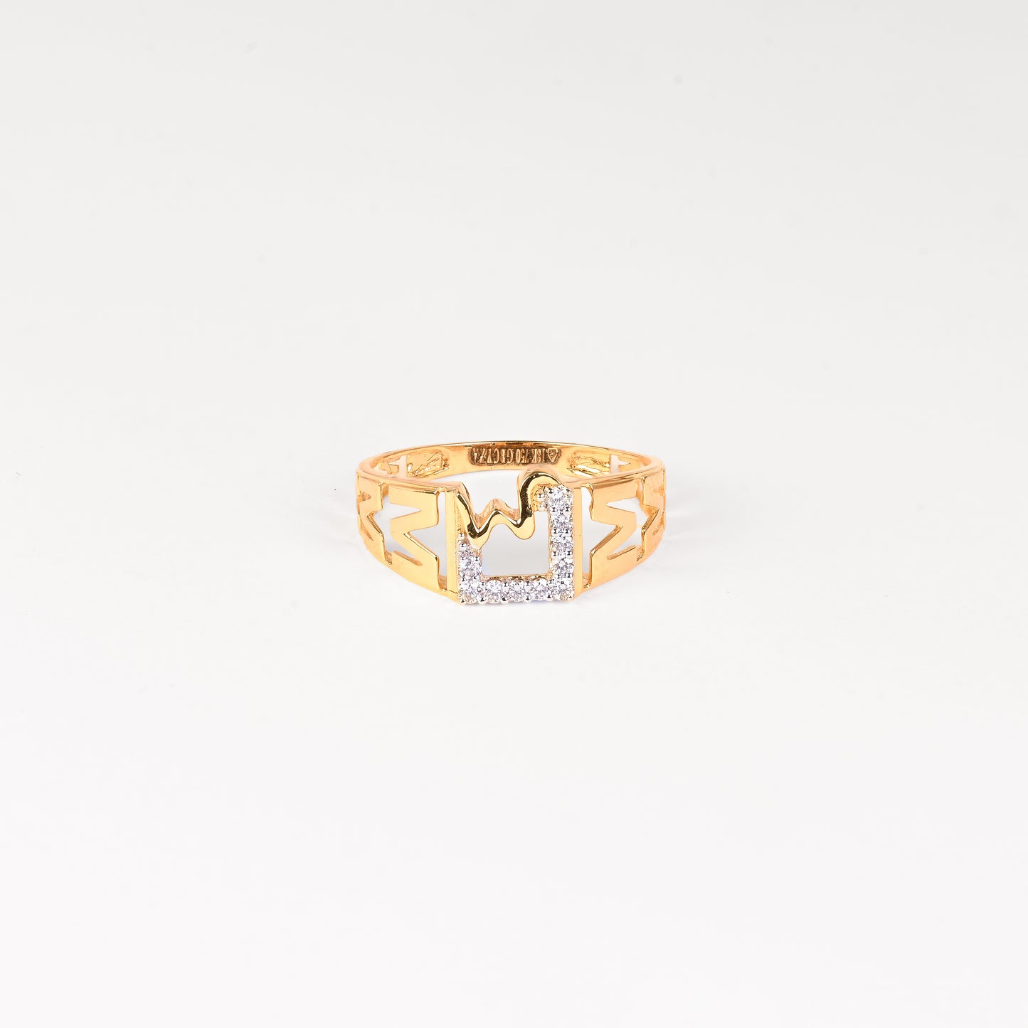 Magic Initial M Ring