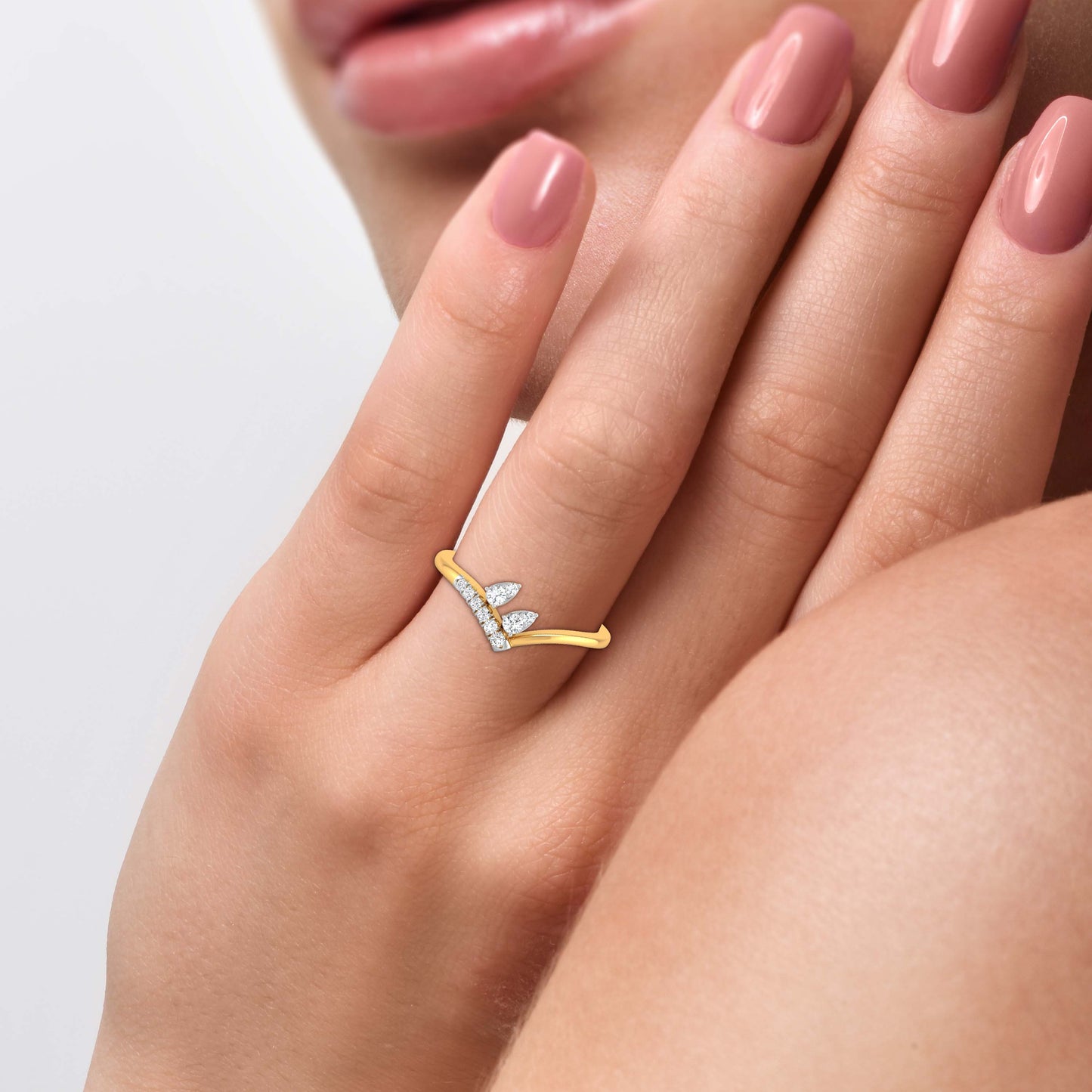 Magic Graceful Diamond Modern Ring