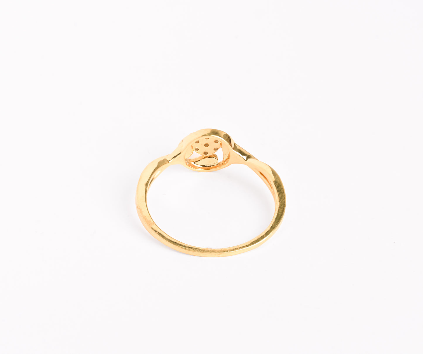 Magic Radiant Encircled Gold Ring