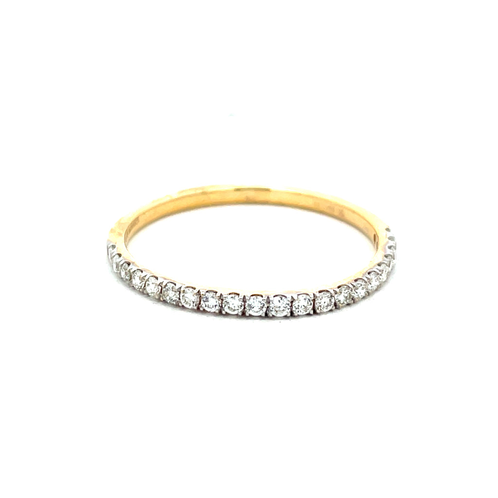 Yellow Gold Diamond Band Ring with Round Brilliant Cut Diamonds