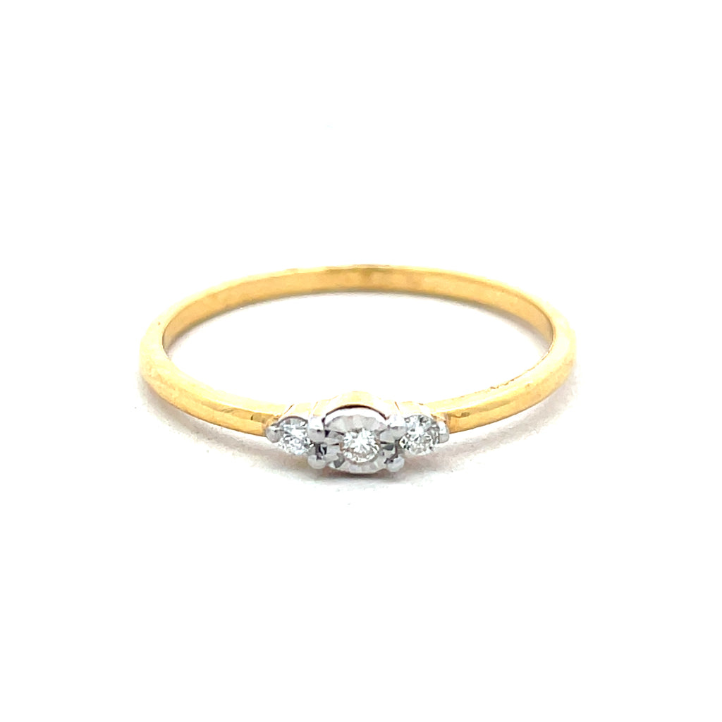 Yellow Gold Ring with Round Brilliant Cut Diamonds