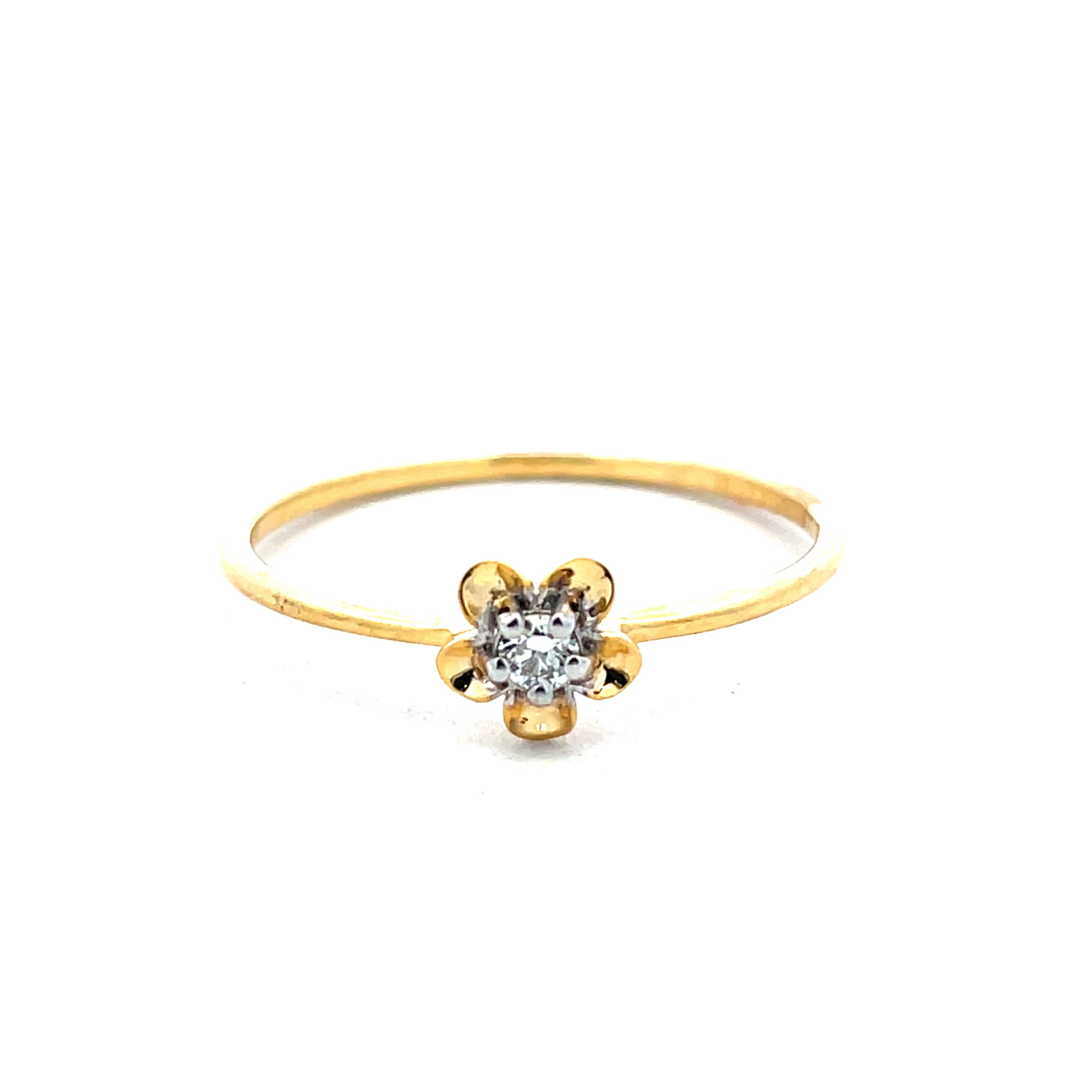 Yellow Gold Solitaire Ring with Round Cut Diamond