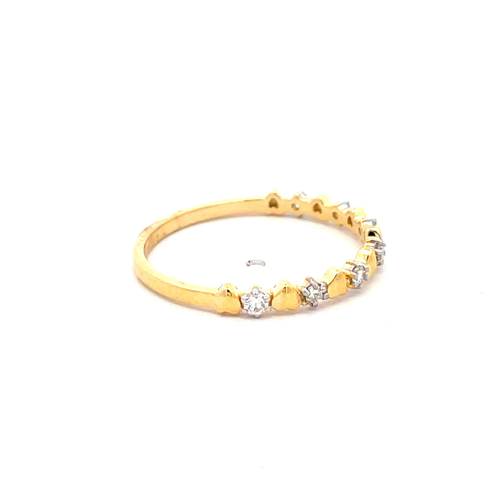 Yellow Gold Band Ring with Round Brilliant Cut Diamonds