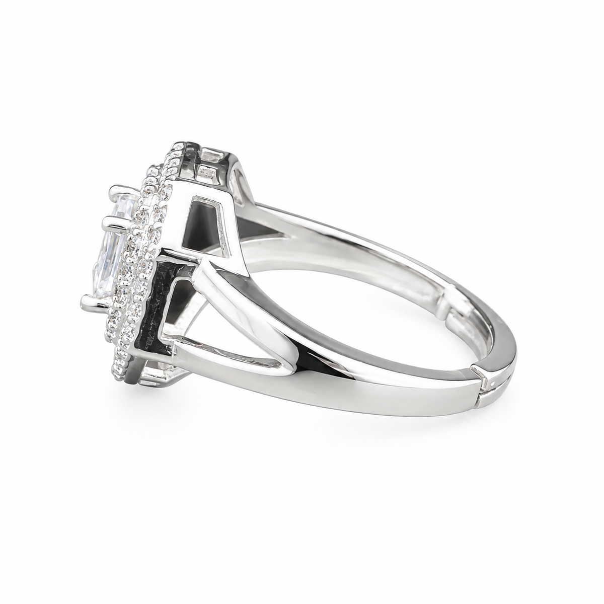 Celeste Halo Ring