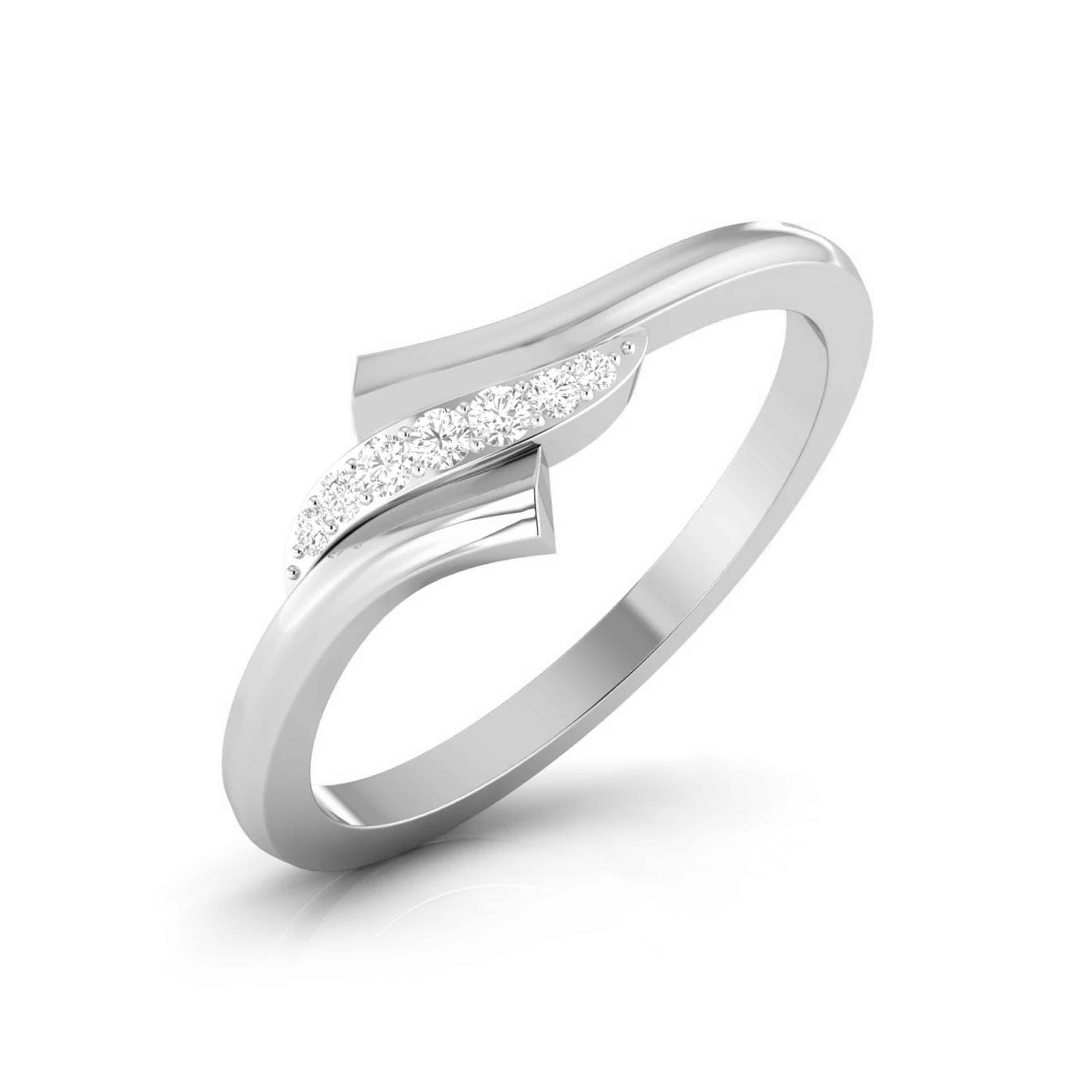 Magic Modern Twist Sparkling Diamond Ring