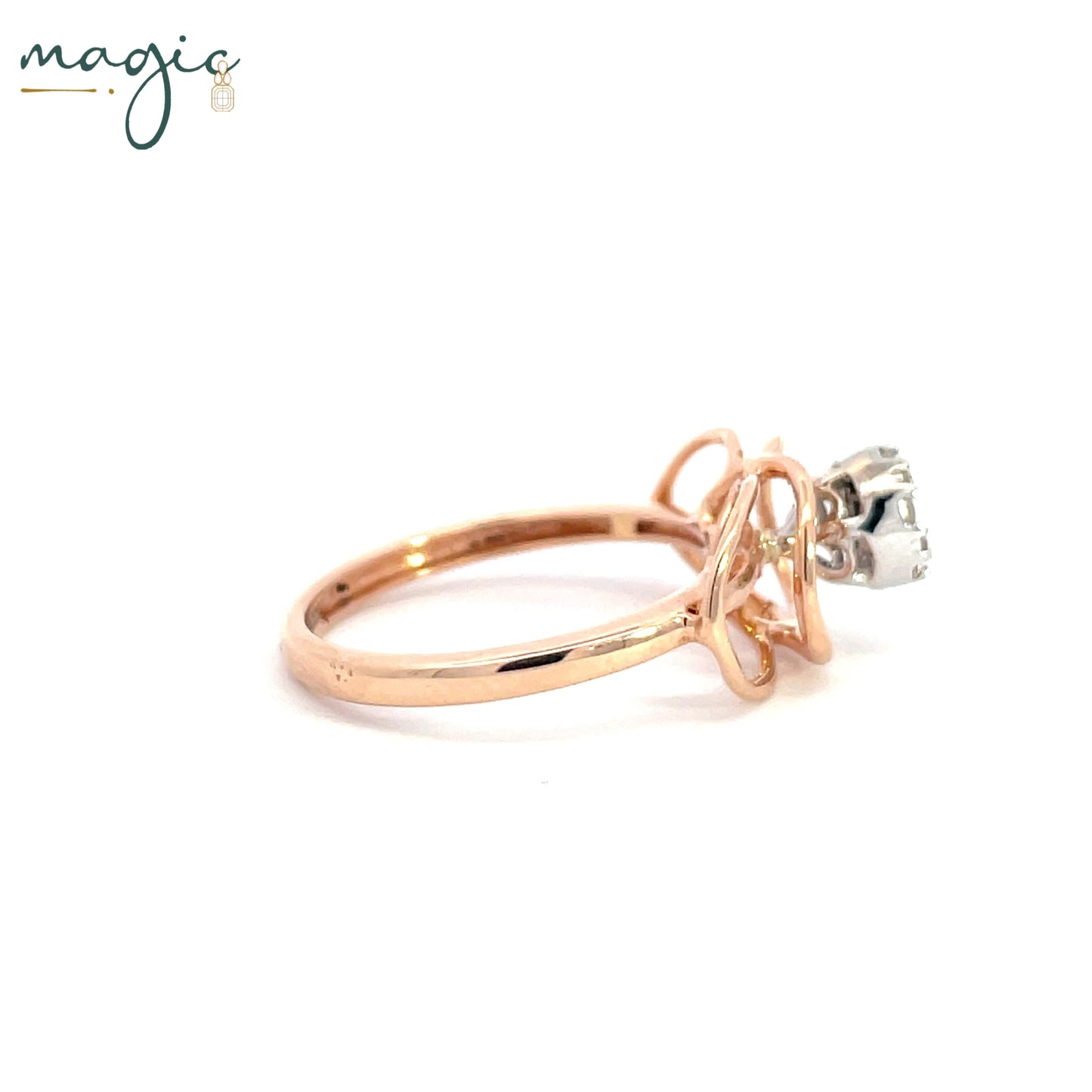 Magic Interwinning Glorious Flower  Diamond Ring