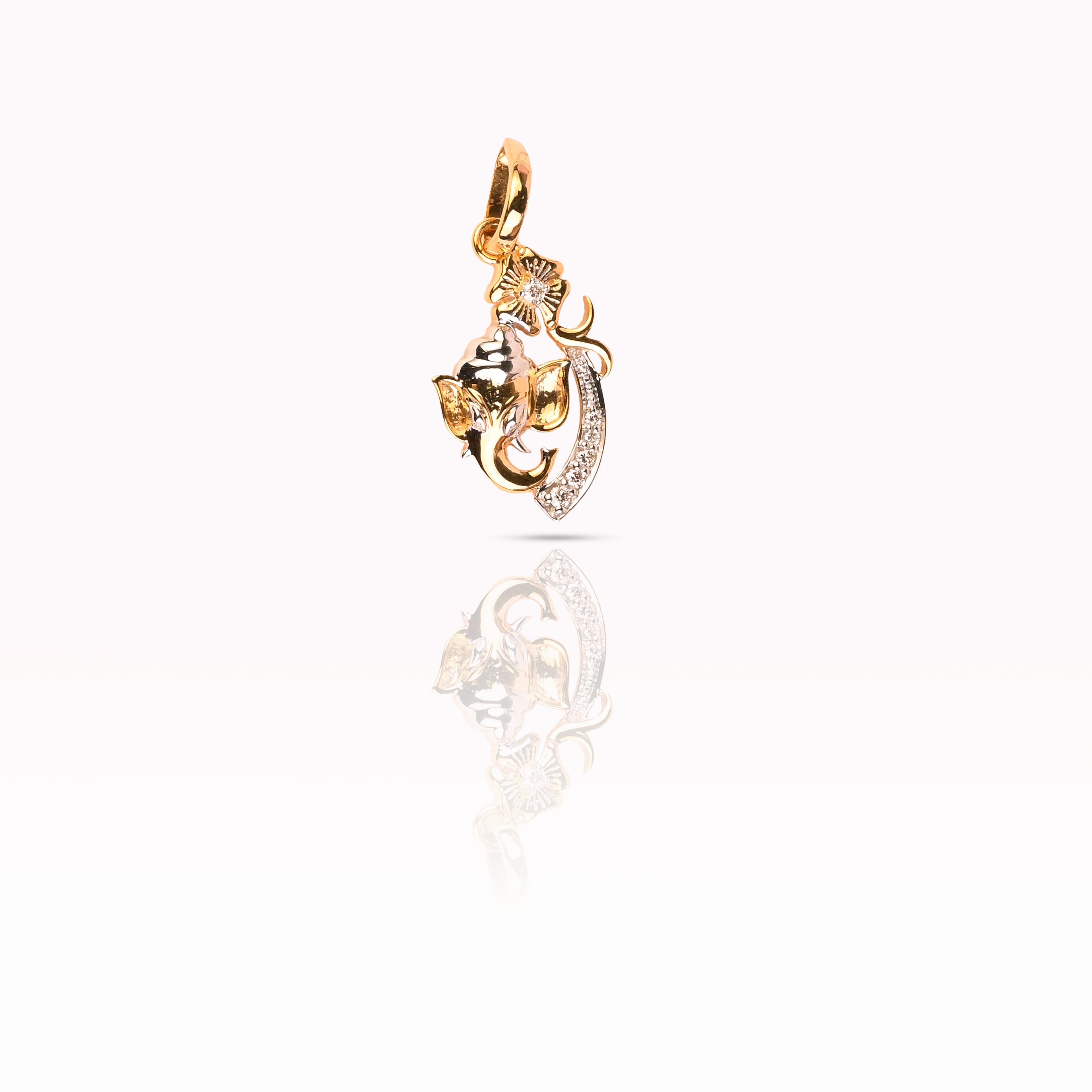 Magic Shree Ganesha Diamond Pendant