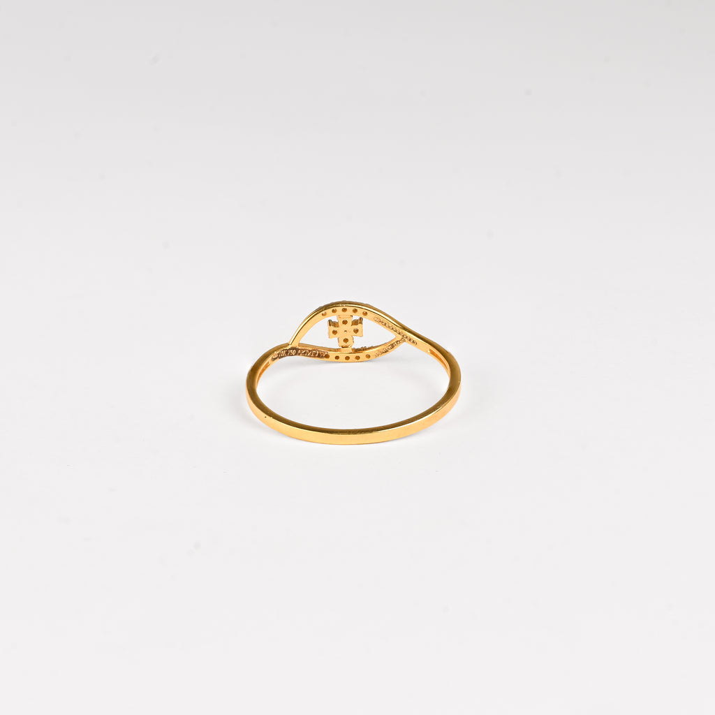 Magic Eye Shaped Diamond Ring