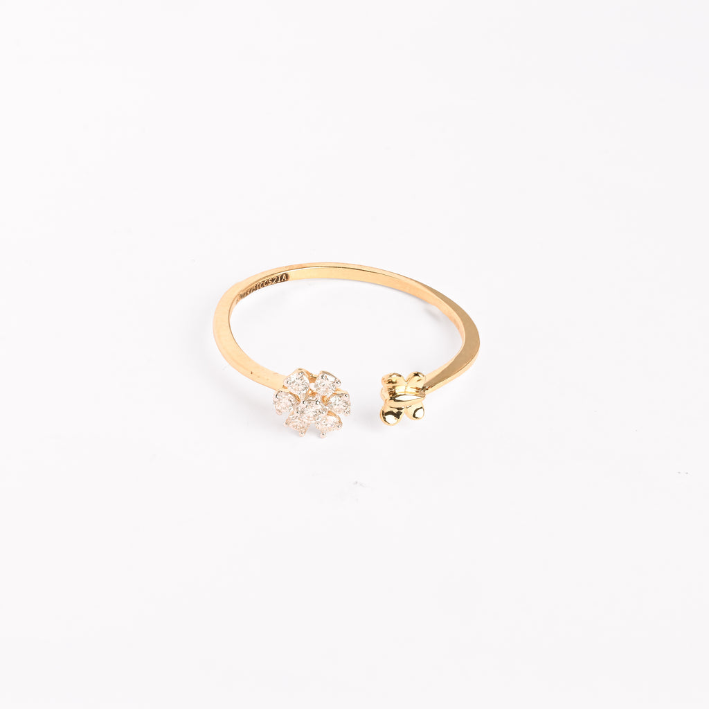 Magic Sparkling Daisy Butterfly Diamond Ring