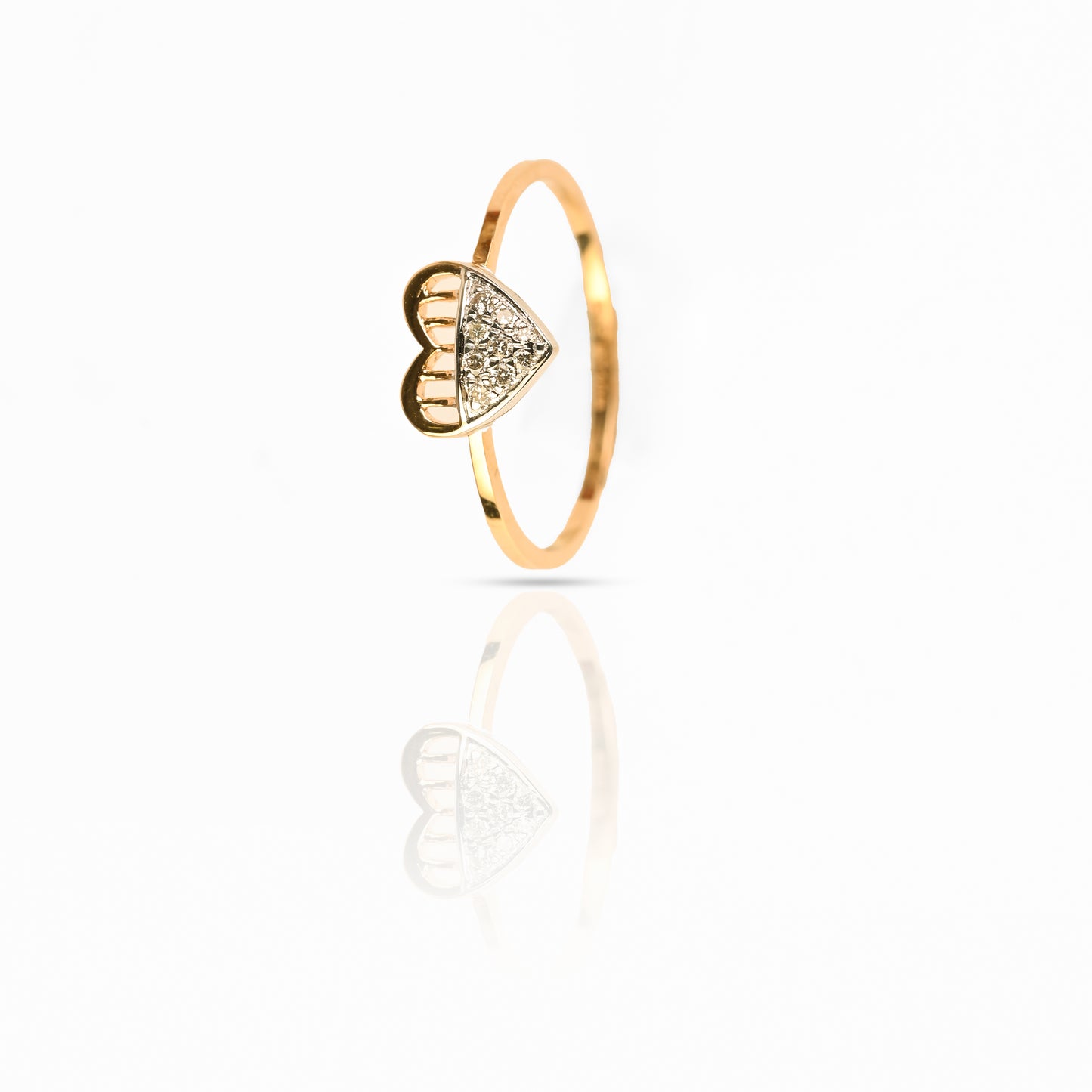 Magic Captured Heart Ring